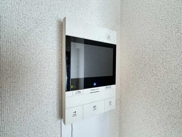 インターホン　※同タイプ